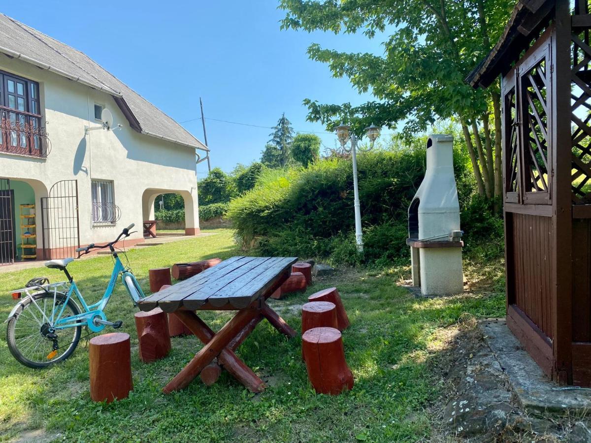 Apartament Toereki 34 Vendeghaz Siófok Zewnętrze zdjęcie